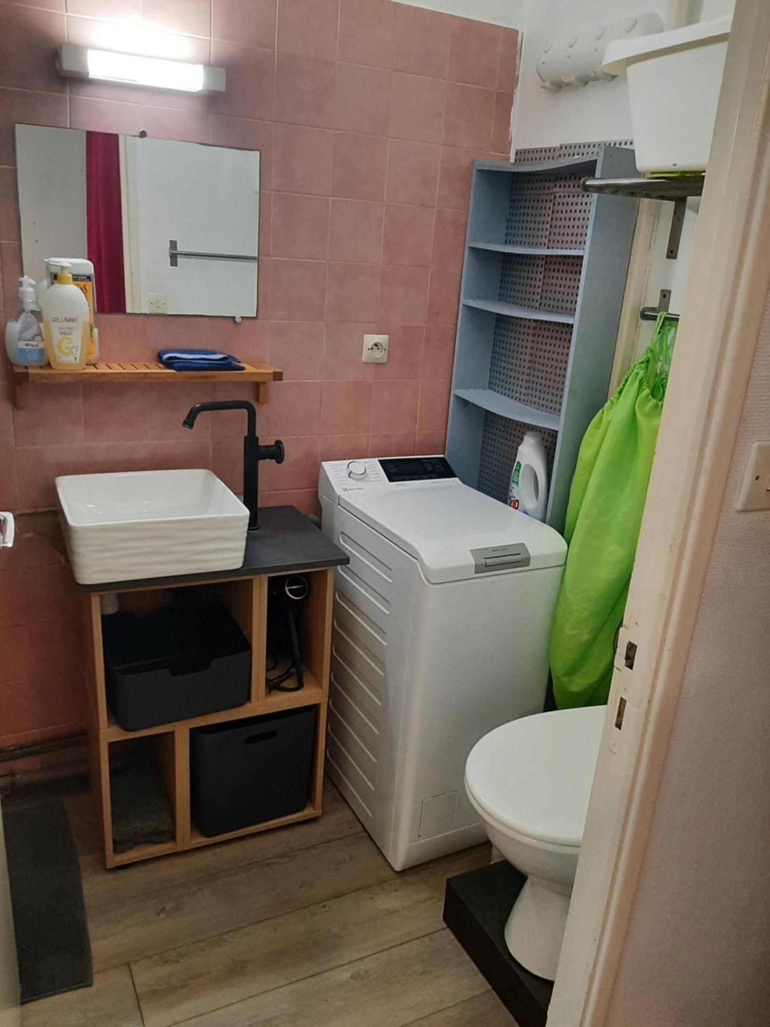 Duplex14H 1Er Etage Jardinet 1 Parking Ou Studio14B Rdc Terrasse Sans Parking Ла-Рошель Экстерьер фото